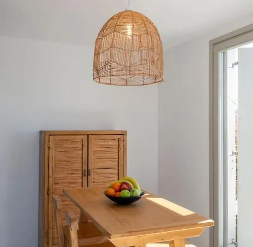 Aegean Breeze Escape Parikia (Paros)