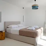 Aegean Breeze Escape *